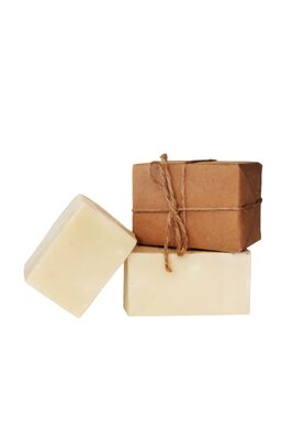 100% Natural Olive Oil Soap 600 Gr (200 GR X 3) 31 - 1