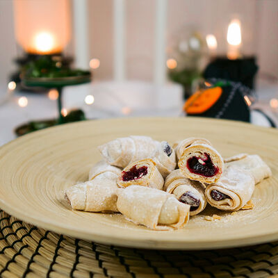 Apple and Cherry Flavored Cookies , 8.8oz - 250g - 1
