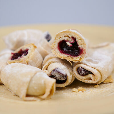 Apple and Cherry Flavored Cookies , 8.8oz - 250g - 2