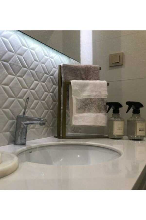 Everyday Delicacies.