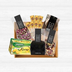 Beverages Basket, 18 pieces - Thumbnail