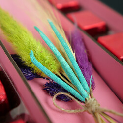 Chocolate in Pink Wood Box , 20.8oz - 590g - Thumbnail