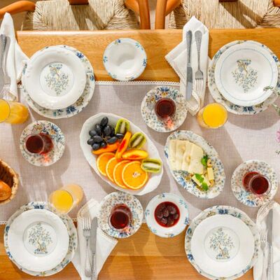 English Home Anemon Porcelain 8 Pieces Breakfast Set for 2 People Pink - Blue - Green - 1