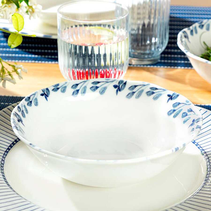 English Home Clover Flower Porcelain Soup Bowl
