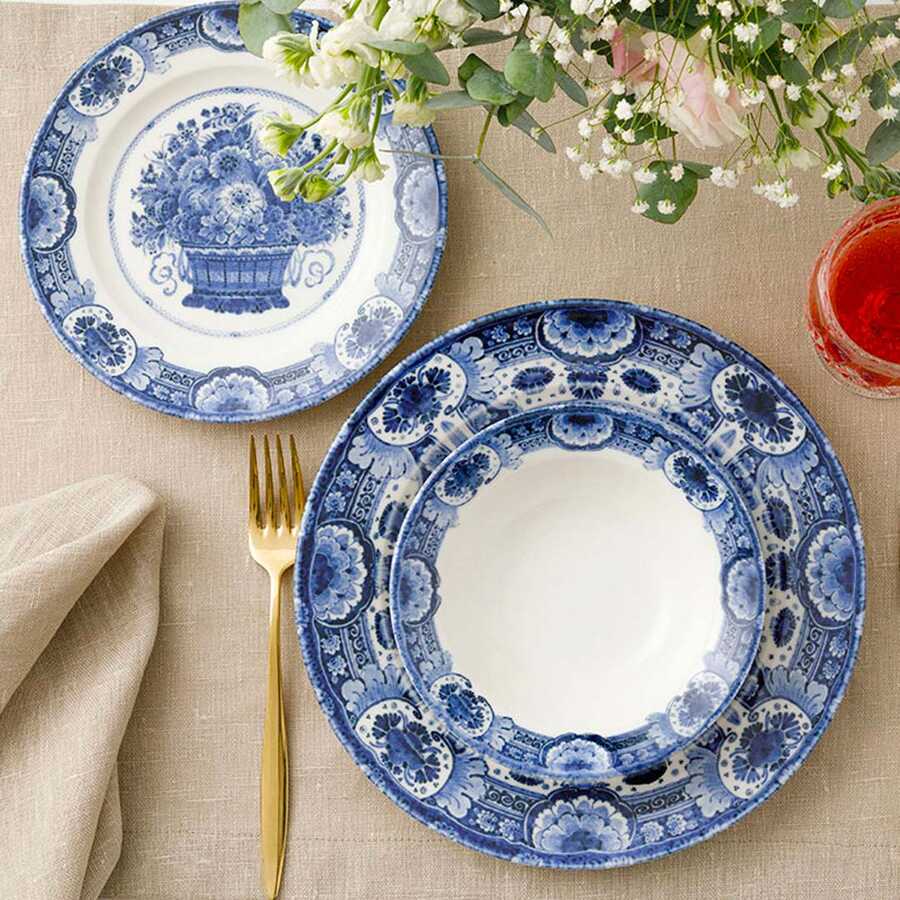 English Home Elegance Porcelain 12 Piece Dinnerware Set