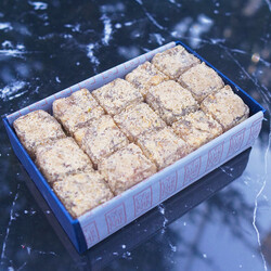 Fig Flavored Turkish Delight with Walnut , 12.35oz - 350g - Thumbnail