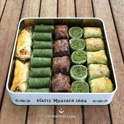 Assorted Baklava , 24 pieces - 26.4oz - 750g - 3