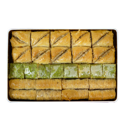 Handmade Assorted Luxurious Baklava , 2.2lb - 1kg - 1