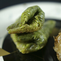 Handmade Assorted Muska Baklava , 1.1lb - 500g - Thumbnail