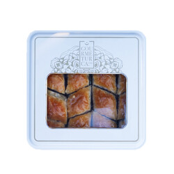 Handmade Diamond Walnut Baklava , 16 pieces - 1.1lb - 500g - Thumbnail