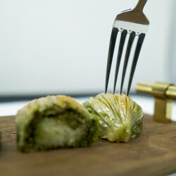 Handmade Mussel Baklava with Pistachio , 9 pieces - 1.1lb - 500g - Thumbnail