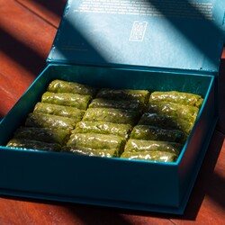 Handmade Pistachio Rolled Baklava , 21 pieces - 1.33lb - 600g - Thumbnail