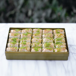 Handmade Pistachio Twisted Baklava , 2.2lb - 1kg - Thumbnail