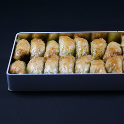 Handmade Şöbiyet Baklava , 16 pieces - 2.2lb - 1Kg - Thumbnail