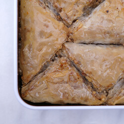 Handmade Walnut Muska Baklava , 1.1lb - 500g - Thumbnail
