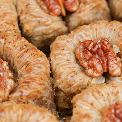 Handmade Walnut Sultan Baklava , 1.1lb - 500g - 1