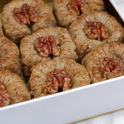 Handmade Walnut Sultan Baklava , 1.1lb - 500g - Thumbnail