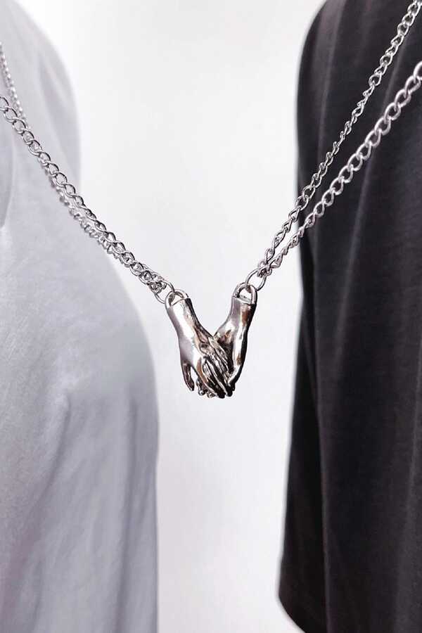 Magnet Hand Necklace