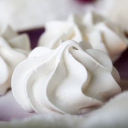 Meringue , 3.87oz - 110g - Thumbnail