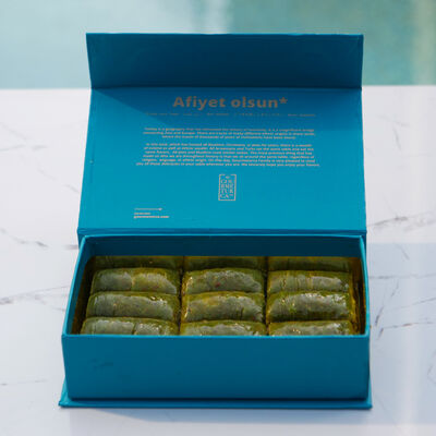 Mini Handmade Pistachio Rolled Baklava , 12 pieces , 12.34oz , 350g - 3