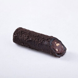 Oreo Covered Chocolate Hazelnut Delight Roll, 12oz - 350g - Thumbnail