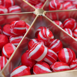 Red Bonbon Candy , 250g - 8.8oz - Thumbnail