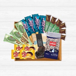 Snacks Basket, 19 pieces - Thumbnail