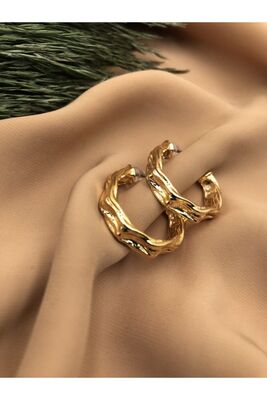 Vintage Gold Color Hoop Earrings - 1